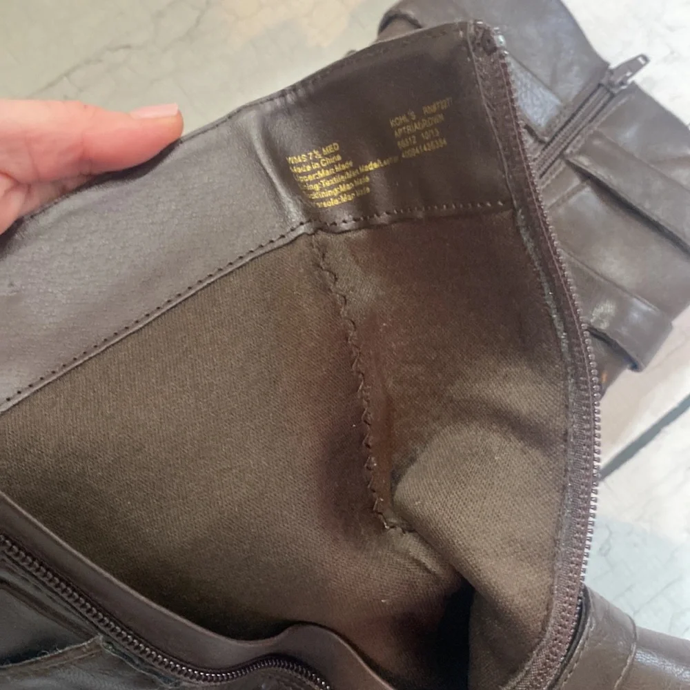 Brown Heel Boots - Picture 7 of 7